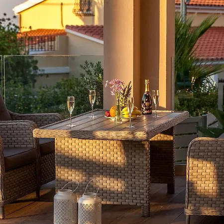 Sup Marina Mare Sauna-hammam & Heated Pool - Bbq