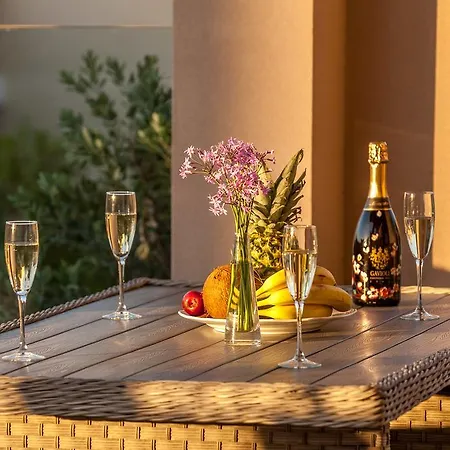 Sup Marina Mare Sauna-hammam & Heated Pool - Bbq Nea Kydonia